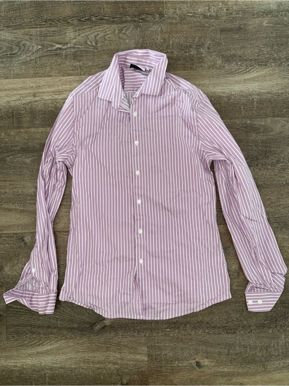 Men’s lavender long sleeve button down shirt